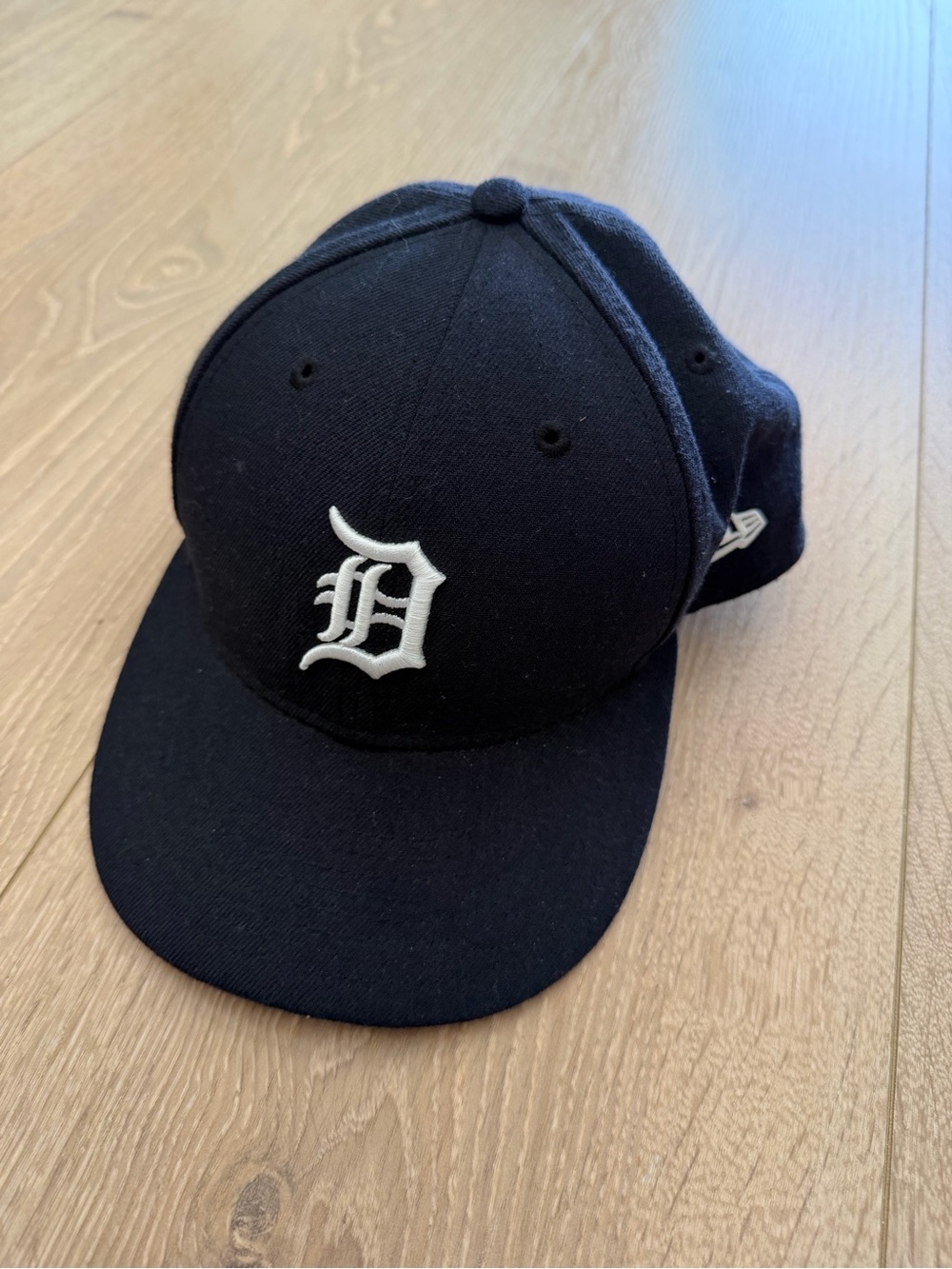 New Era Detroit Tigers Low Profile Fitted Hat